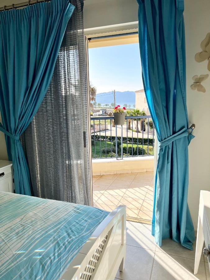 Odyssey Beach Front Apartment ハニア エクステリア 写真